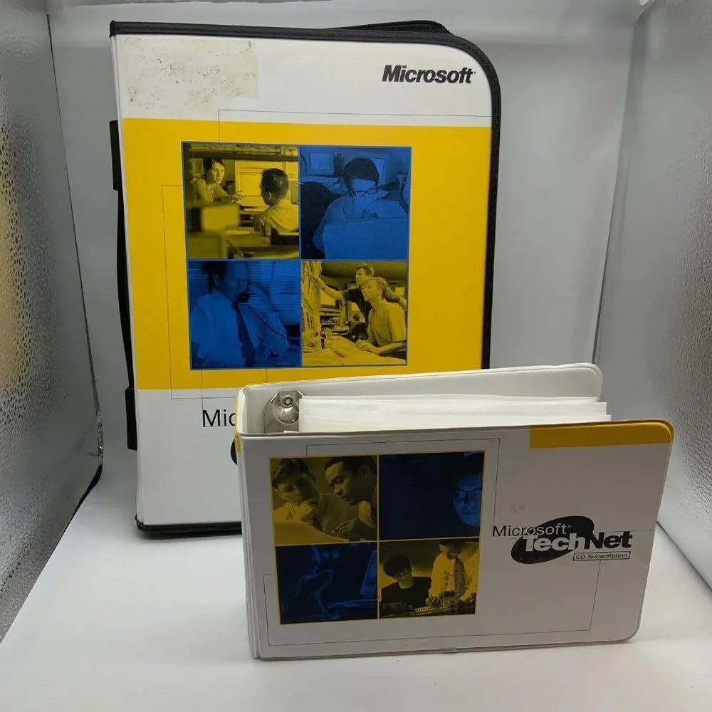 Microsoft Technet CD Subscription Binder and CD Cases Only